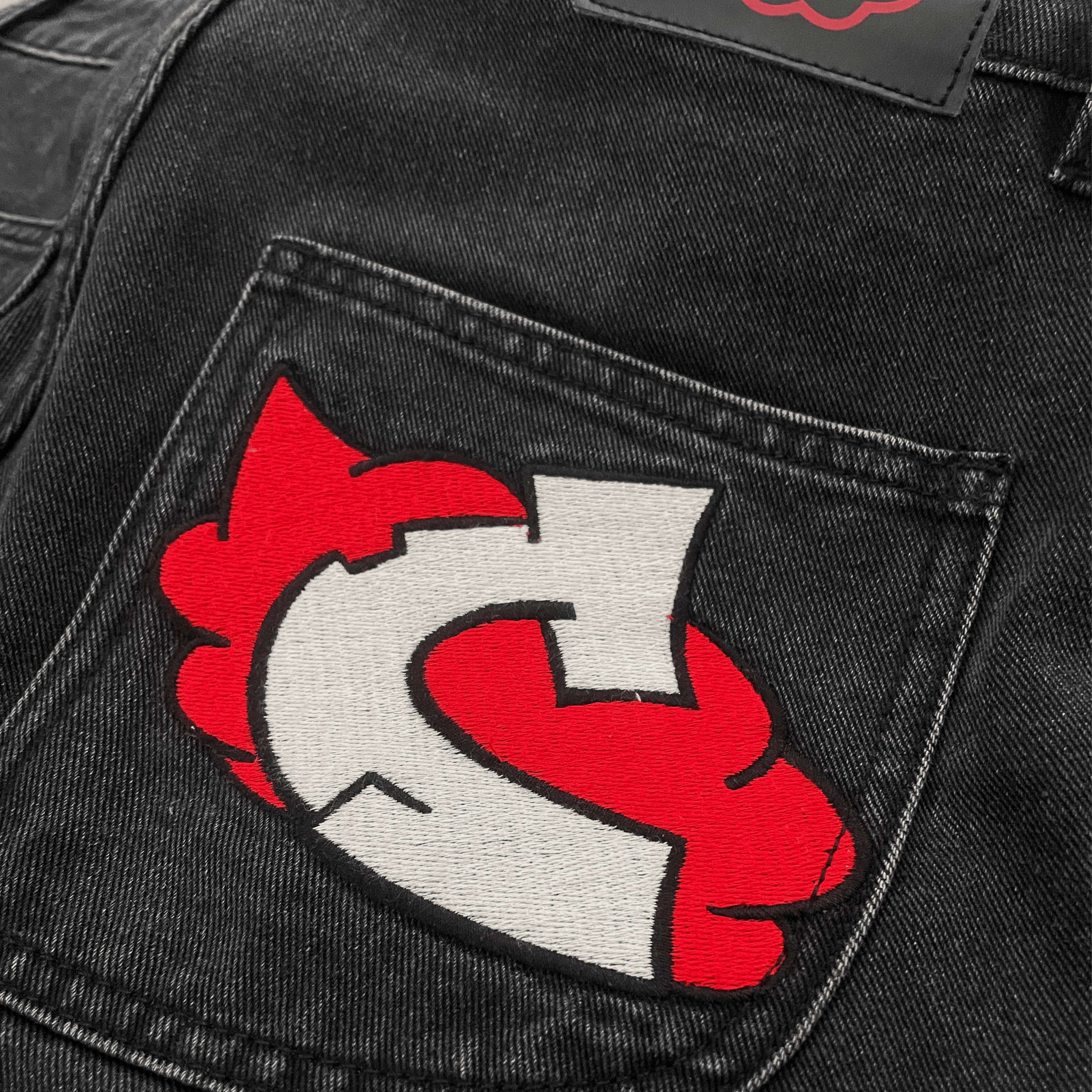 Starcloud Black/Red Jeans